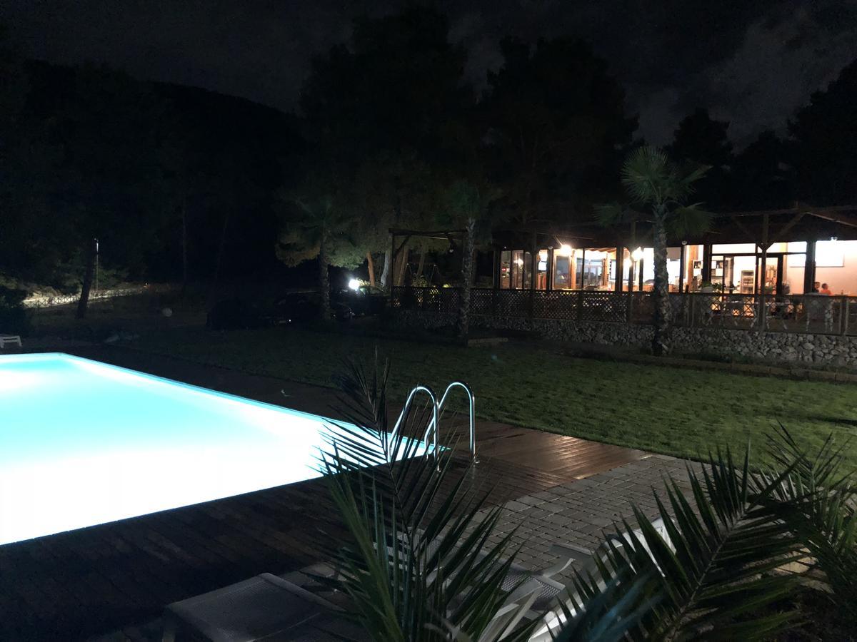 De Sio Village بيسْكيتْشّي المظهر الخارجي الصورة